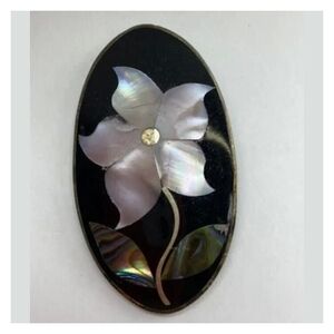 Vintage Alpaca Mexico Hallmark Mother Of Pearl Floral Brooch HIGHLY COLLECTIBLE